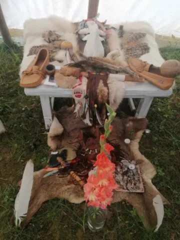 Chez grand ours chaman cluny